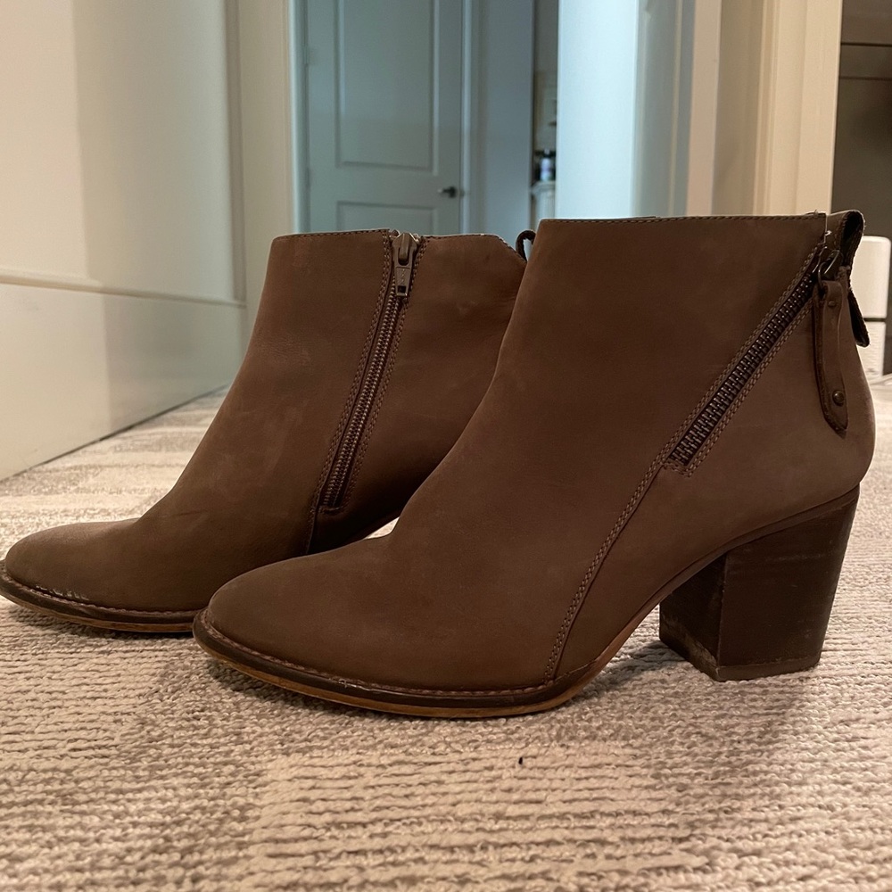 Blondo Waterproof Leather Booties